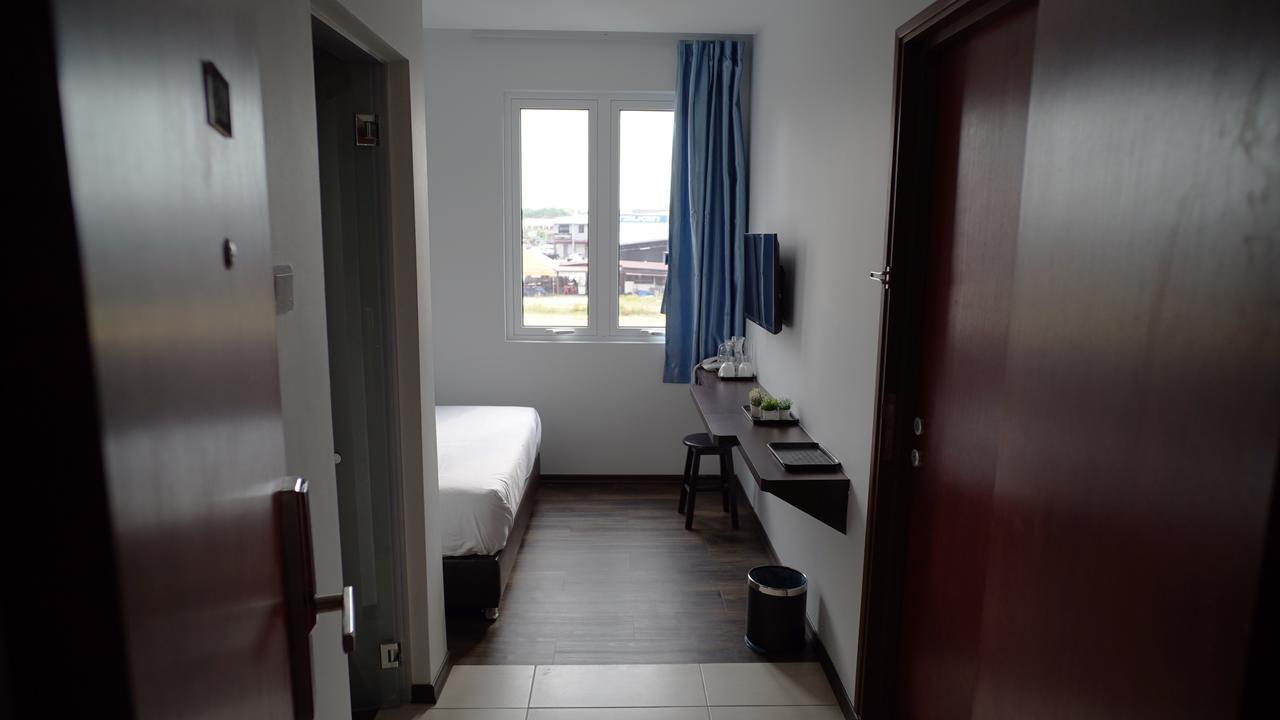 Hotel Cascada Kota Tinggi Buitenkant foto