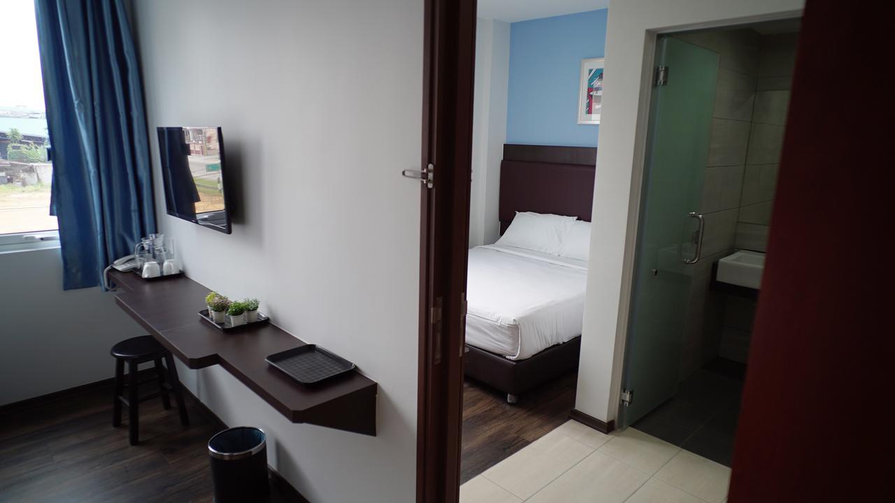 Hotel Cascada Kota Tinggi Buitenkant foto